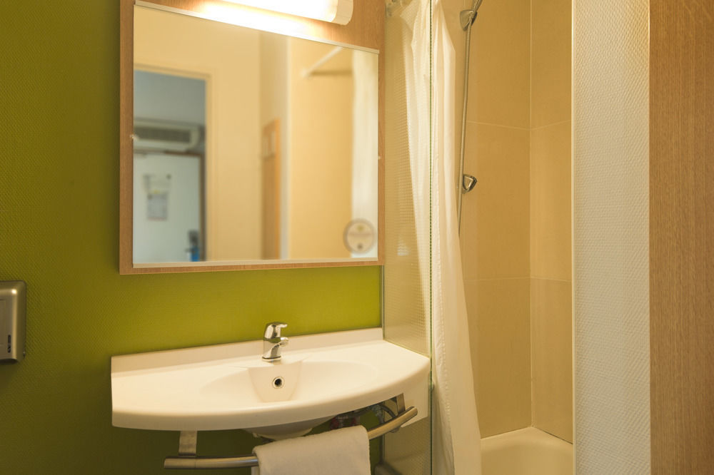 Bourg-lès-Valence B&B Hotel Valence Nord מראה חיצוני תמונה